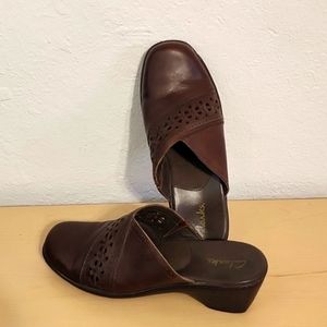 Clarks 78428 Women's Slip On Mule Brown Leather Block Heel Sz 8 M